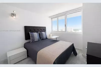 3411 Indian Creek Dr #LPH1401, Miami Beach, FL 33140 - Photo 32