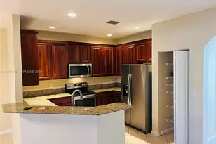 7009 Romana Way, Other City - In The State Of Florida, FL 34119 - Photo 8