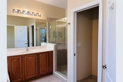 7009 Romana Way #1605, Other City - In The State Of Florida, FL 34119 - Photo 12