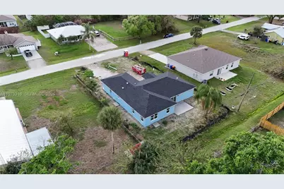 9165 100th Ct, Vero Beach, FL 32967 - Photo 10