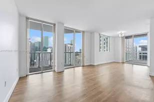 253 NE 2nd St, Miami, FL 33132 - Photo 1