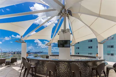 253 NE 2nd St #3108, Miami, FL 33132 - Photo 36