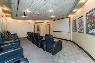 253 NE 2nd St, Miami, FL 33132 - Photo 48