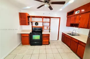 7791 NW 39th St, Hollywood, FL 33024 - Photo 8