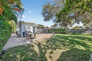 252 SW 23rd St, Fort Lauderdale, FL 33315 - Photo 56