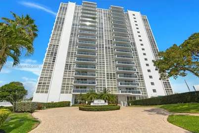 2701 N Ocean Blvd #14B, Fort Lauderdale, FL 33308 - Photo 2