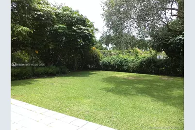 7390 SW 99th St, Pinecrest, FL 33156 - Photo 2