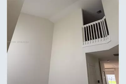 11482 NW 69th Ter, Doral, FL 33178 - Photo 6