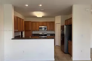11482 NW 69th Terrace, Doral, FL 33178 - Photo 18