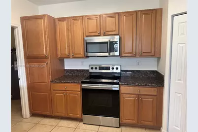 11482 NW 69th Ter, Doral, FL 33178 - Photo 22
