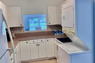 8838 Bella Vista Dr, Boca Raton, FL 33433 - Photo 4