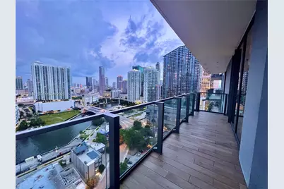 88 SW 7th St #2012, Miami, FL 33130 - Photo 10