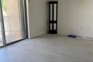 17051 NE 35th Ave, North Miami Beach, FL 33160 - Photo 12