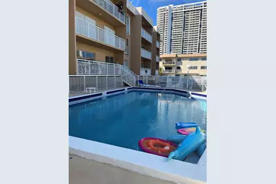17051 NE 35th Ave #202, North Miami Beach, FL 33160 - Photo 14