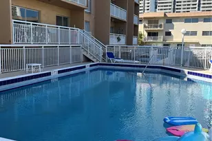 17051 NE 35th Ave, North Miami Beach, FL 33160 - Photo 14