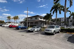 8145 NW 7th St, Miami, FL 33126 - Photo 30