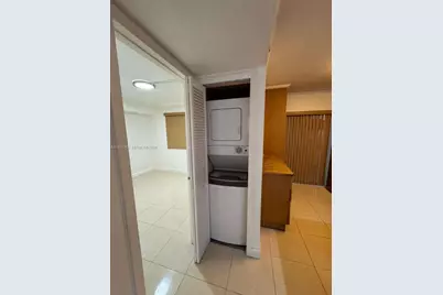 2575 SW 27th Ave #214, Miami, FL 33133 - Photo 1