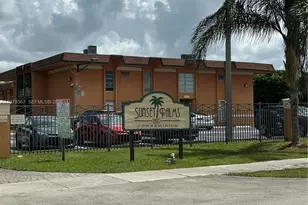 9487 SW 76th St, Miami, FL 33173 - Photo 2