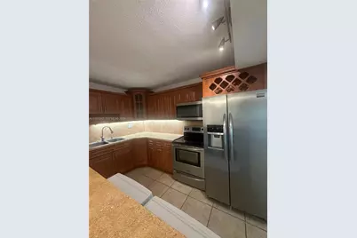 9487 SW 76th St #M8, Miami, FL 33173 - Photo 8