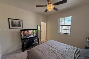 3400 W 92nd Pl, Hialeah, FL 33018 - Photo 18