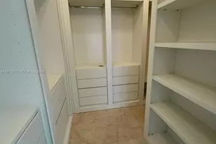 10942 NW 59th St, Doral, FL 33178 - Photo 12