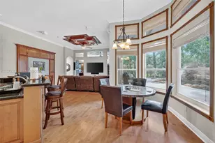 3792 Churchill Downs Dr, Davie, FL 33328 - Photo 14