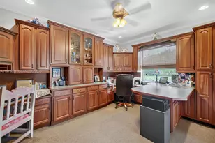 3792 Churchill Downs Dr, Davie, FL 33328 - Photo 32