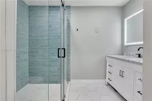 3410 N 72nd Terrace, Hollywood, FL 33024 - Photo 26