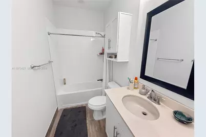 135 NW 209th Trl, Pembroke Pines, FL 33029 - Photo 20