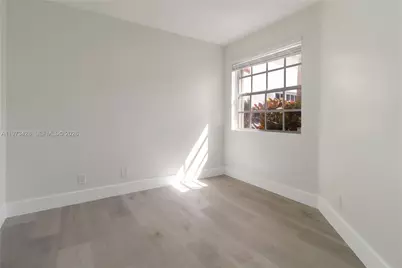 1411 Cottonwood Cir, Weston, FL 33326 - Photo 22