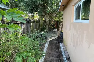 6560 NW 25th Ct, Sunrise, FL 33313 - Photo 2