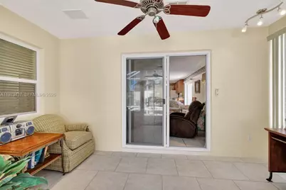 969 Avalon Ave, Other City - In The State Of Florida, FL 32159 - Photo 12