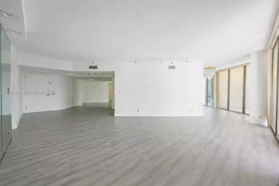 19355 Turnberry Way #15G, Aventura, FL 33180 - Photo 14