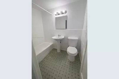 7921 West Dr #2, North Bay Village, FL 33141 - Photo 4