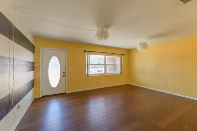 7837 Rondeau Dr E, Jacksonville, FL 32217 - Photo 14