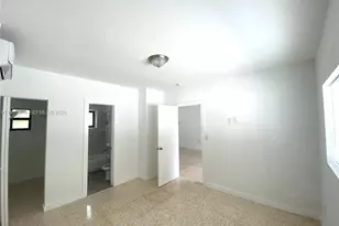 165 NE 56th St, Miami, FL 33137 - Photo 4