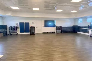 4775 Collins Ave, Miami Beach, FL 33140 - Photo 28