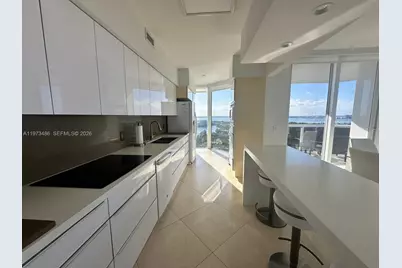 4775 Collins Ave #2407, Miami Beach, FL 33140 - Photo 14