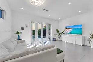 3055 Carter St, Miami, FL 33133 - Photo 8