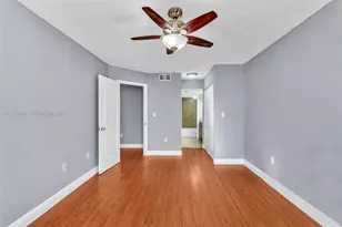 2810 N Oakland Forest Dr, Oakland Park, FL 33309 - Photo 18