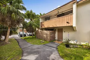 11353 SW 109th Rd, Miami, FL 33176 - Photo 2