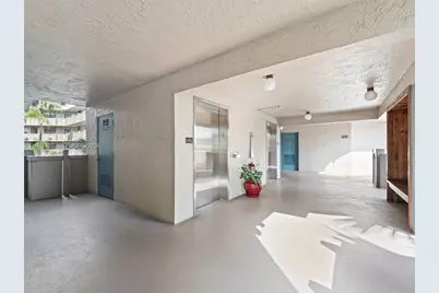 901 Colony Point Circle #304, Pembroke Pines, FL 33026 - Photo 40