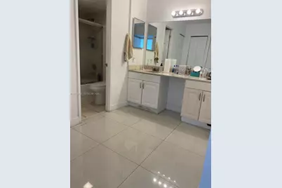 3731 N Country Club Dr #1124, Aventura, FL 33180 - Photo 6