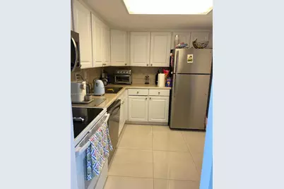 3731 N Country Club Dr #1124, Aventura, FL 33180 - Photo 8