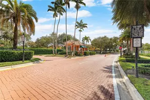 10320 SW 18th St, Miramar, FL 33025 - Photo 22