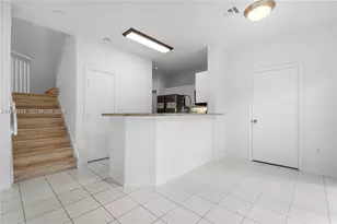 10320 SW 18th St, Miramar, FL 33025 - Photo 6