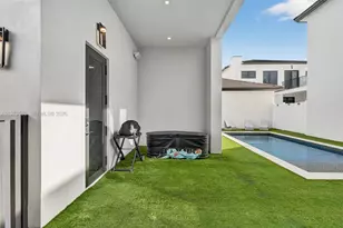 8126 NW 48th Terrace, Doral, FL 33166 - Photo 32