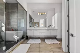 8126 NW 48th Terrace, Doral, FL 33166 - Photo 46