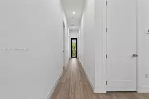 8126 NW 48th Terrace, Doral, FL 33166 - Photo 52
