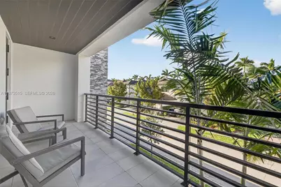 8126 NW 48th Ter, Doral, FL 33166 - Photo 64